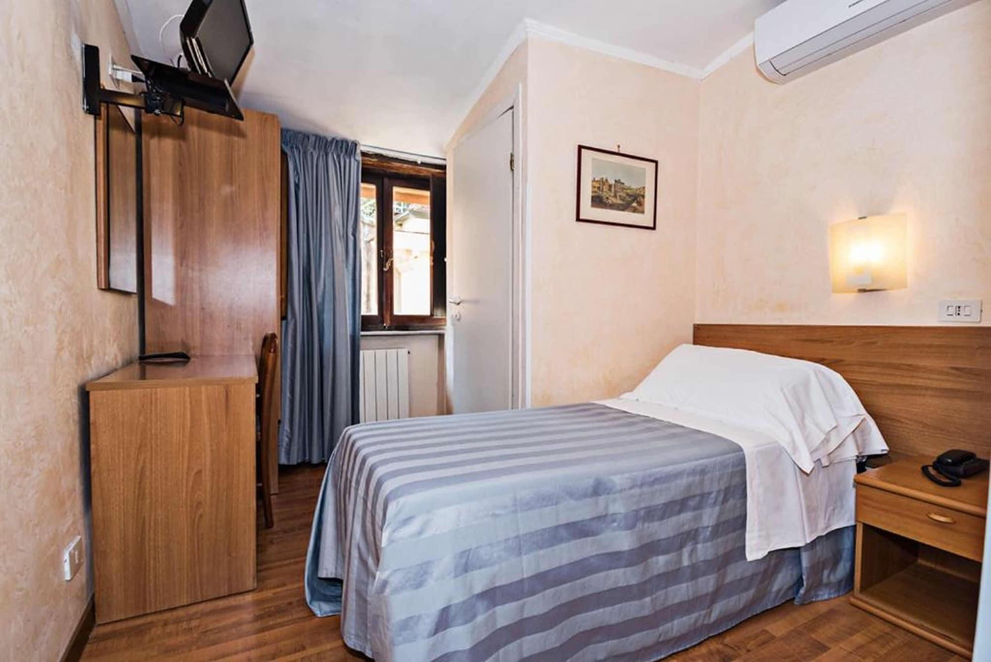 Hotel Julia Ρώμη Εξωτερικό φωτογραφία