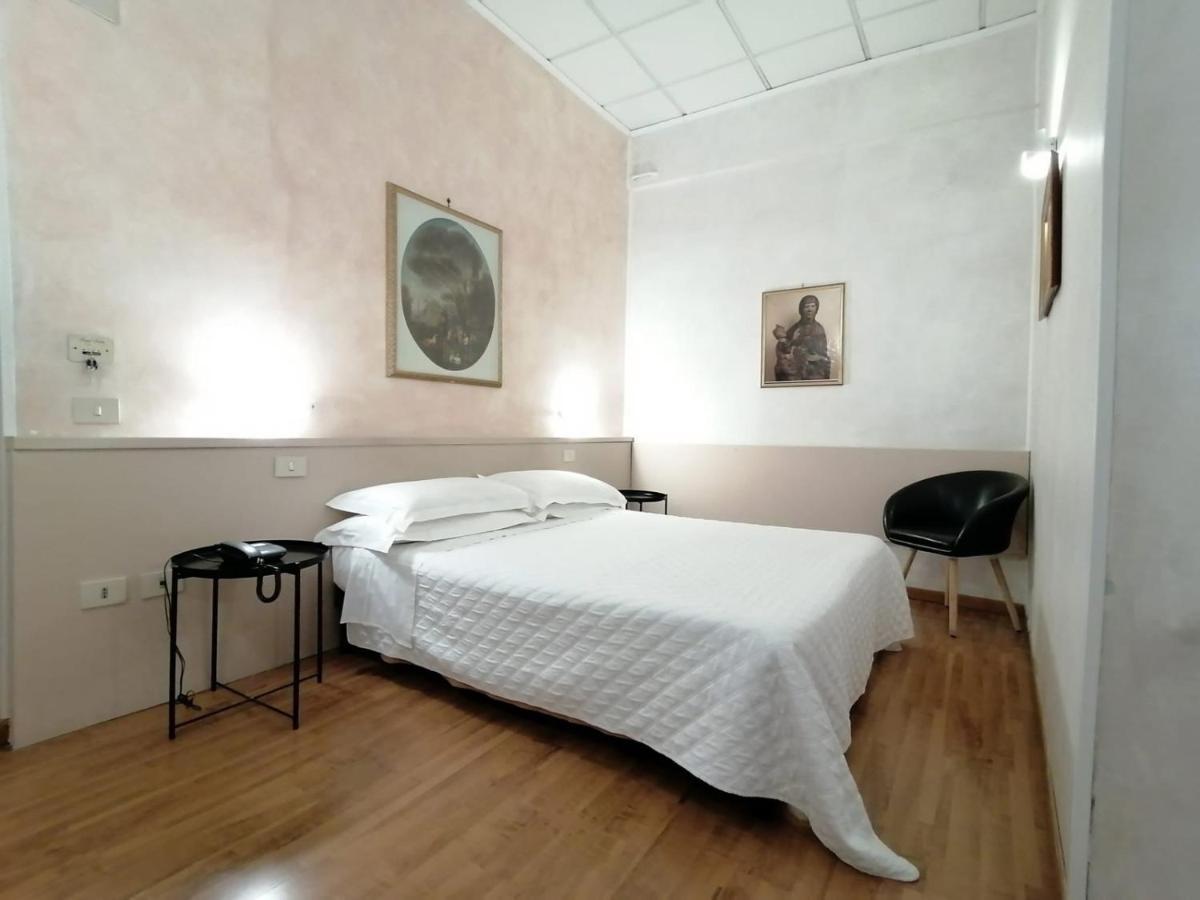 Hotel Julia Ρώμη Εξωτερικό φωτογραφία