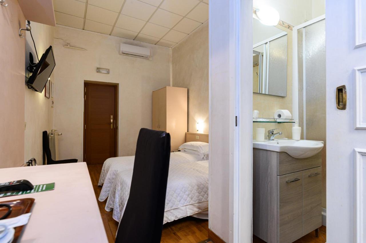 Hotel Julia Ρώμη Εξωτερικό φωτογραφία