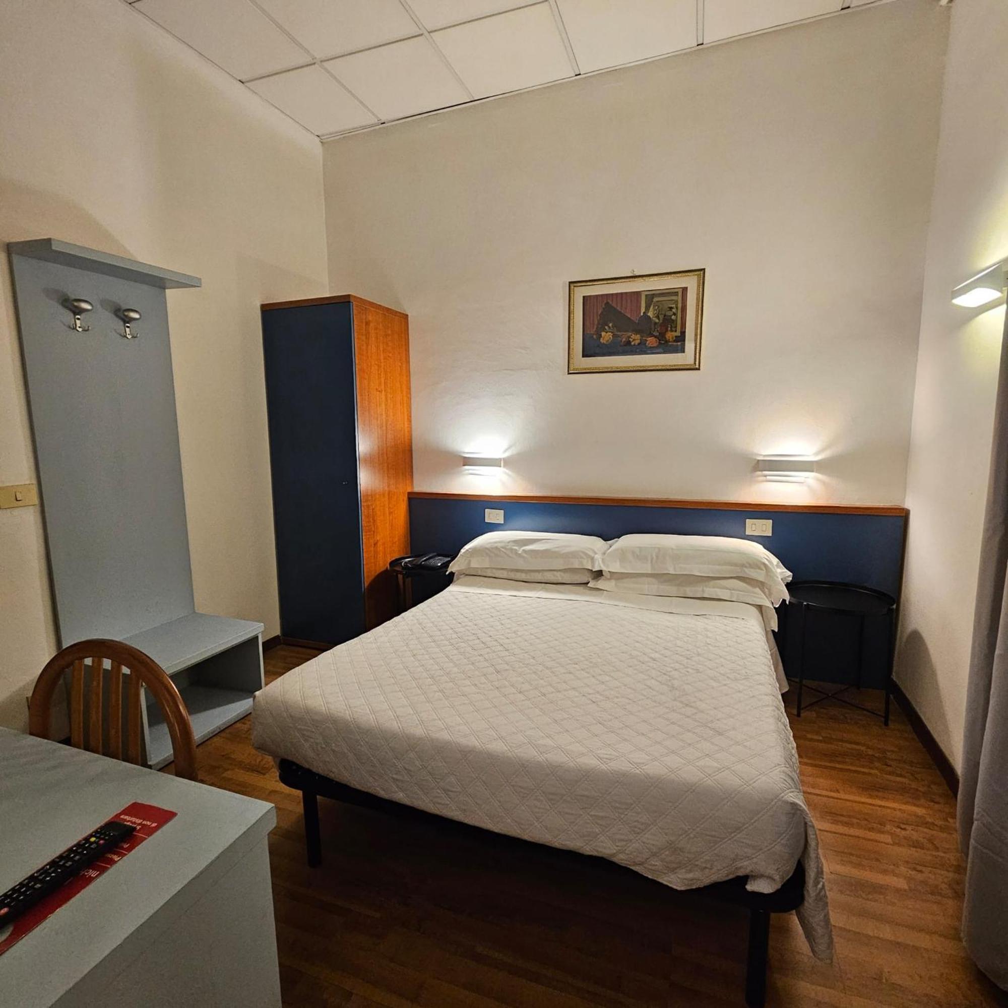 Hotel Julia Ρώμη Εξωτερικό φωτογραφία